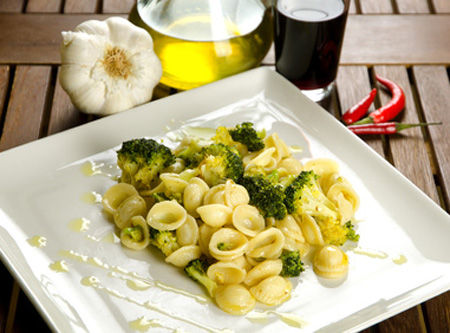 Orecchiette con cime di rapa - Ricetta