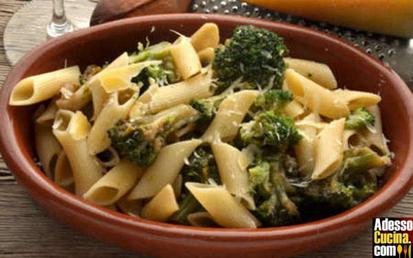 Pasta con i broccoli - Ricetta