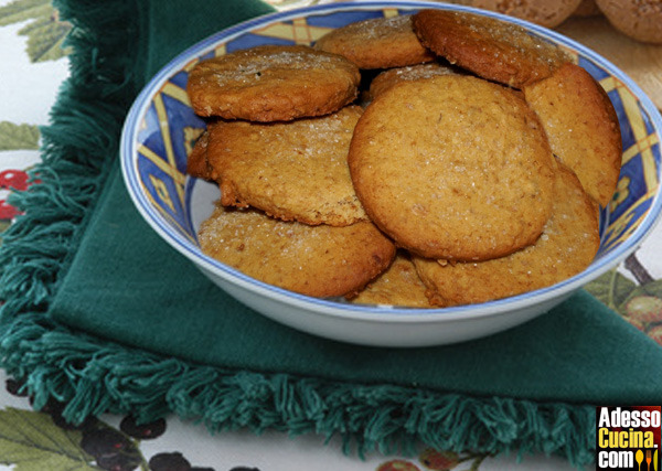 Biscotti integrali al miele