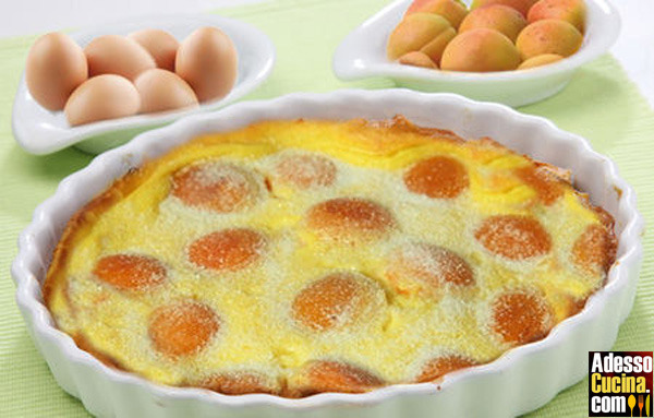 Clafoutis alle albicocche - Ricetta