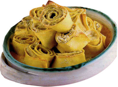 Torretta di pasta con carciofi e salsina di carote