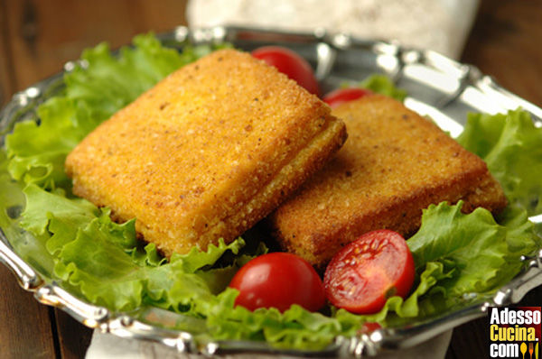 Mozzarella e salmone in carrozza - Ricetta