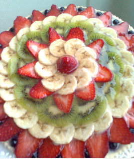 Crostata con crema pasticcera e frutta fresca