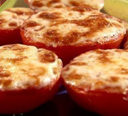 Pomodori gratinati con sottilette - Ricetta