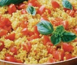 Insalata di bulgur allo zafferano con pomodorini di pachino e basilico fresco