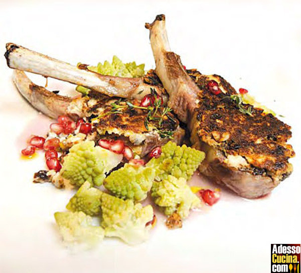 Agnello con frutta secca e melograno - Ricetta