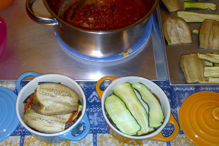 Cocotte di melanzane, zucchine e scamorza