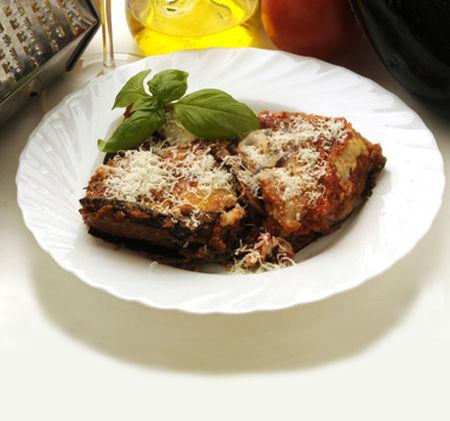 Sformato di carne e melanzane profumato al basilico - Ricetta