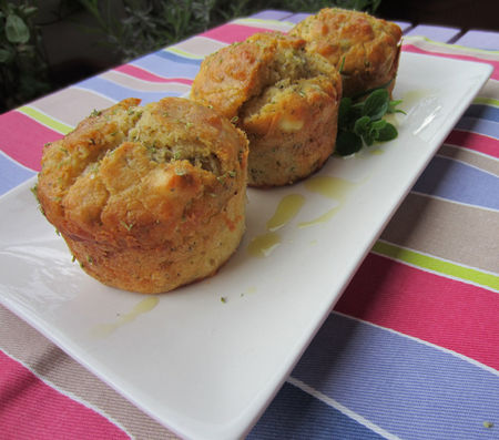 Muffin con feta e olive - Ricetta