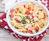 Linguine estive tonno e pomodori