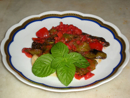 Friggitelli in rosso alla menta