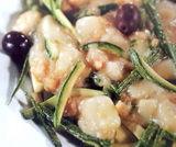 Pecorino fresco con zucchine ed olive nere