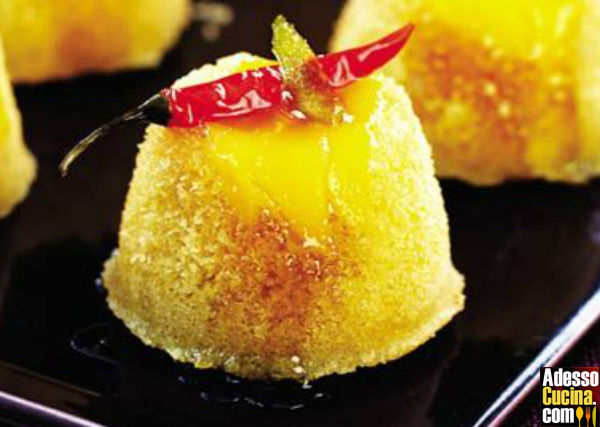 Budini di mango con sciroppo al peperoncino - Ricetta