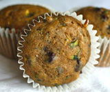 Muffins dolci con zucchine e uvetta