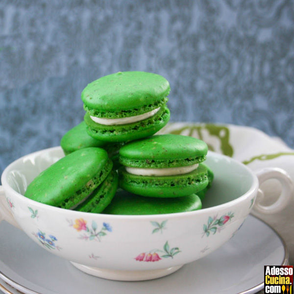 Macaron al pistacchio