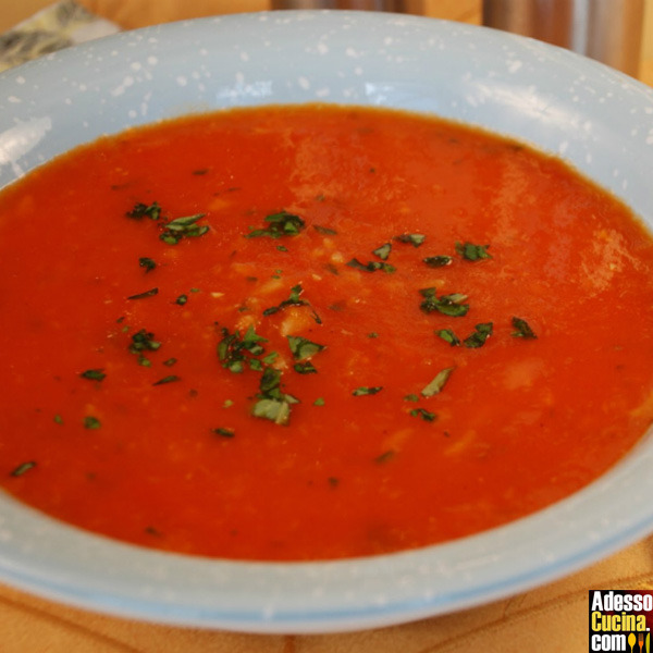 Crema di pomodoro e riso alla portoghese