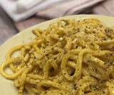 Pasta cacio e pepe