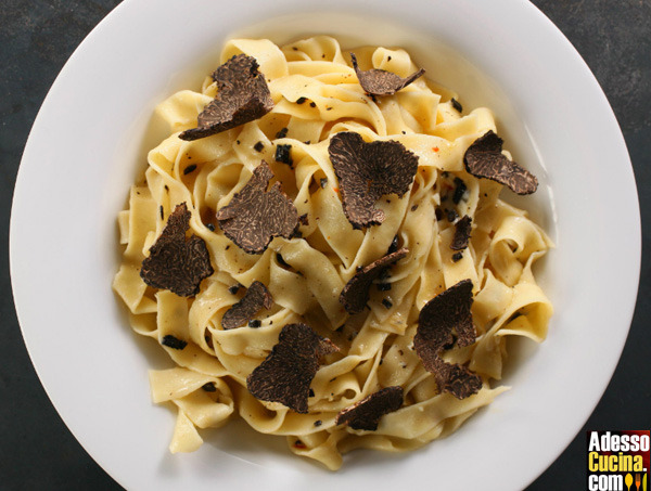 Tagliatelle con aragosta