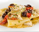 Paccheri di Gragnano con pesce e olive