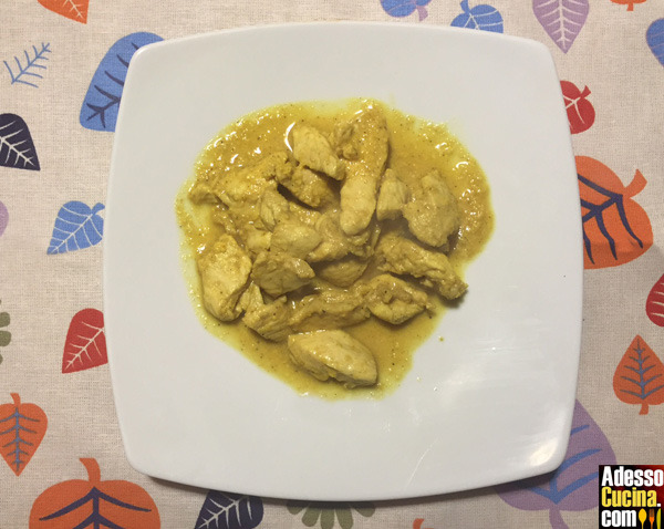 Pollo al curry e yogurt Dukan