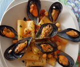 Pacchetti con cozze e ceci