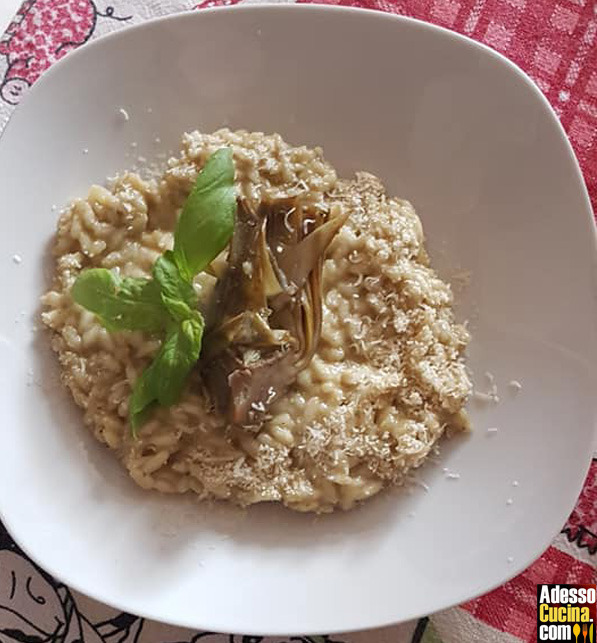 Risotto con crema di carciofi