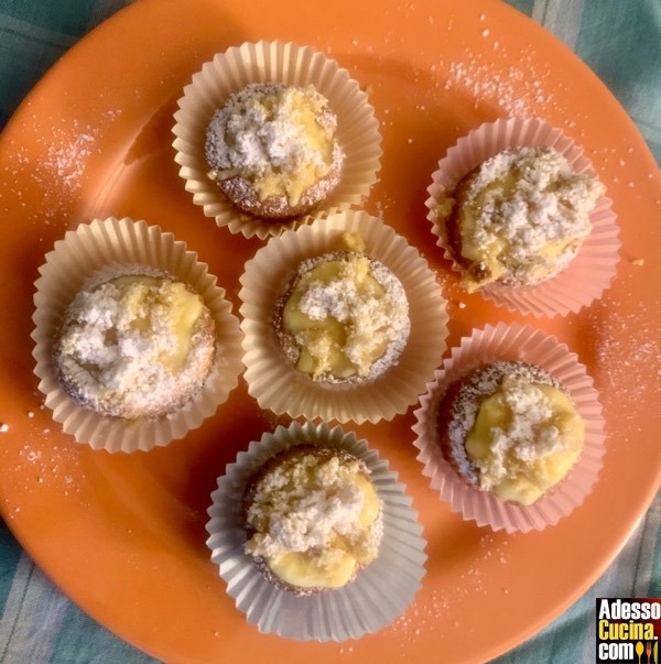 Cupcakes mimosa alla crema d