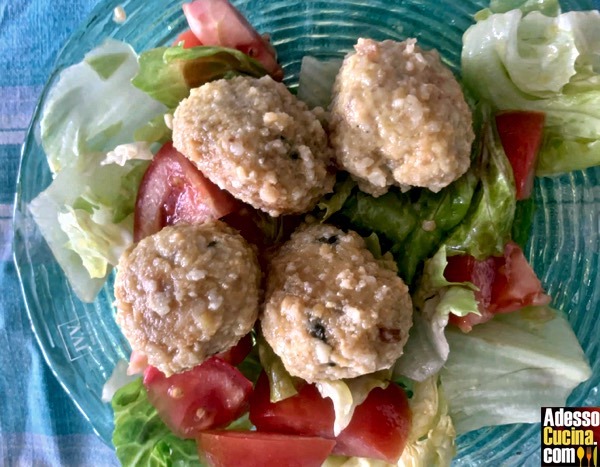 Polpette di pollo con ricotta e curcuma