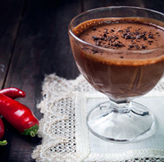 Mousse al cioccolato e peperoncino